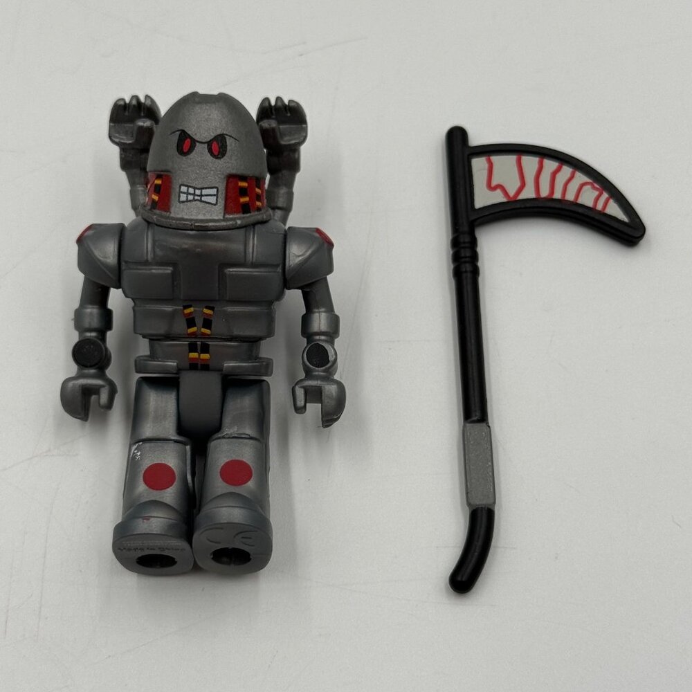 Roblox Circuit Breaker Roblox Toy Series 1 Figure NO Code Missing Sword